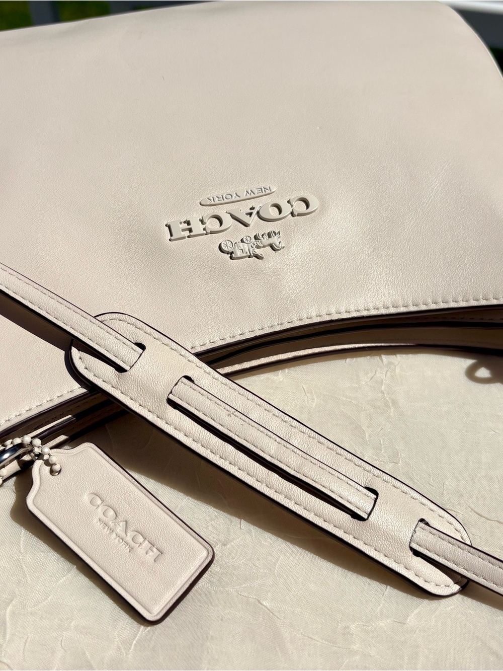COACH Penelope Shoulder Bag In Chalk White CP101 - Picture 3 of 13